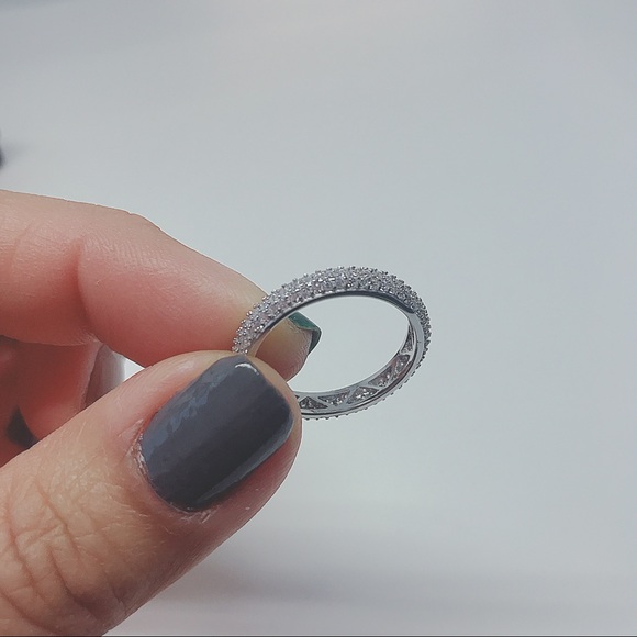 925 Sterling Silver Cubic Zirconia Ring - Picture 6 of 8